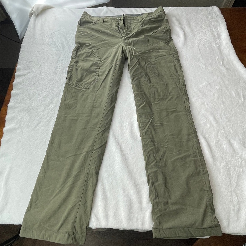 Eddie Bauer Mens 32x30 Fleece Lined Pants Olive Green Insulated Cargo Hiking